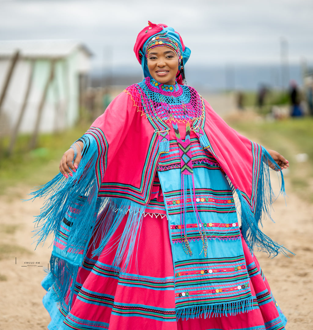 Ndlovukazi Mbhaco Set (pre-order 21 -30 working days)