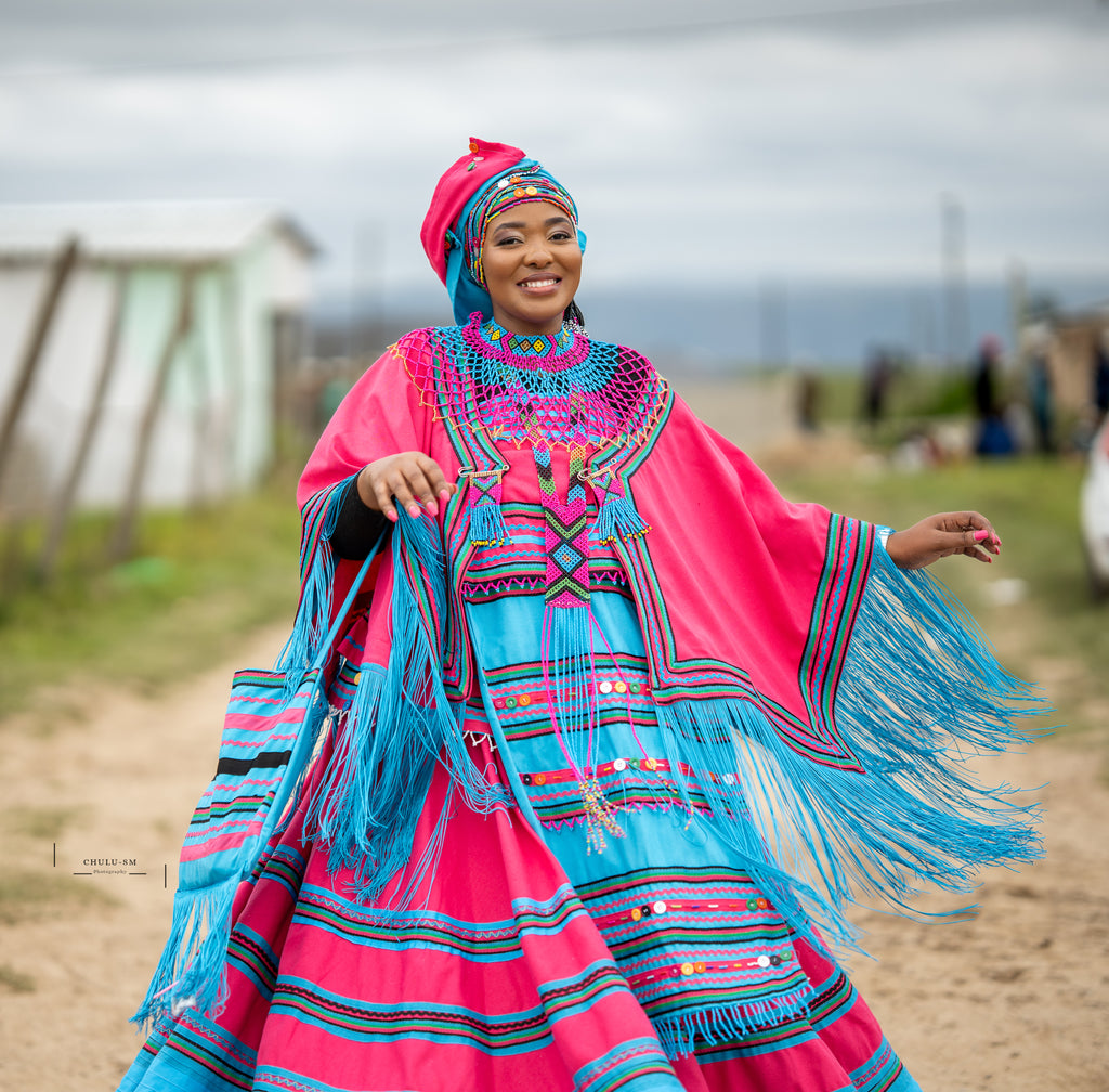 Ndlovukazi Mbhaco Set (pre-order 21 -30 working days)